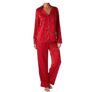 NWT Maidenform Prima Ballerina Luxe Satin Pajamas Set Red Long Sleeves